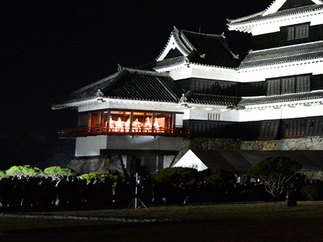 国宝松本城「夜桜会」