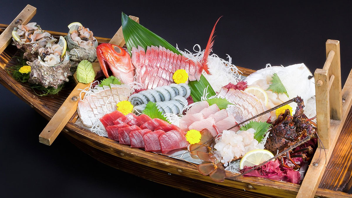 こんな立派な舟盛り、食べたことないよ！